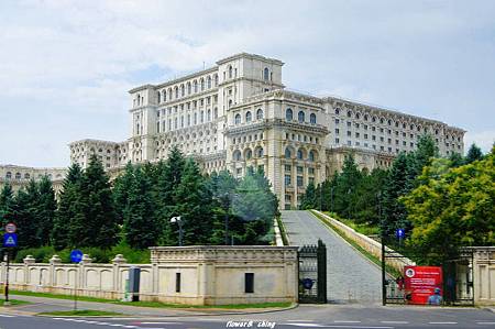 DSC02128.jpg DSC02128.jpg