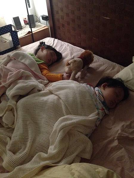 1558497_10205483568829677_6225815775881877130_n 1558497_10205483568829677_6225815775881877130_n