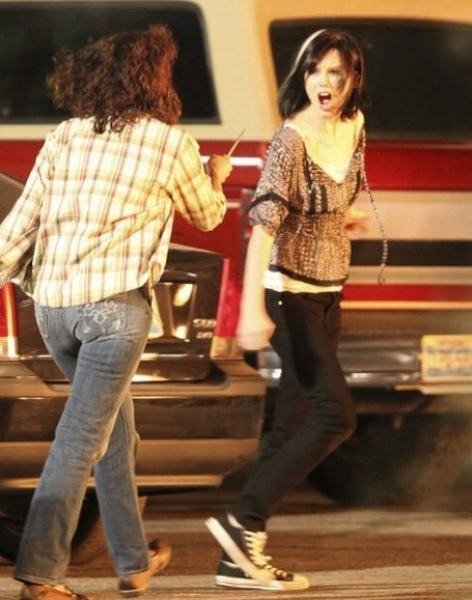 taylor2.jpg taylor2.jpg