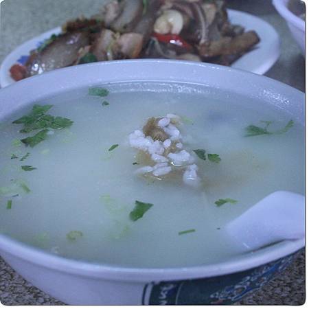 花蓮無名牛肉麵&虱目魚粥