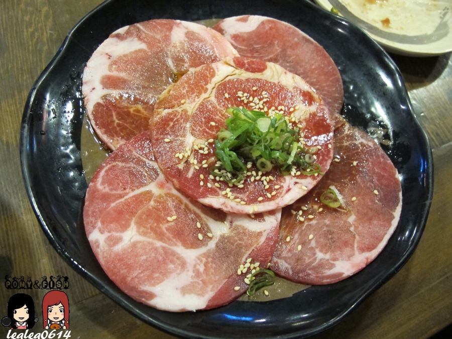 【高雄- 新興】乾杯燒肉居酒屋(大統五福店) - 兩個女生的吃喝玩樂