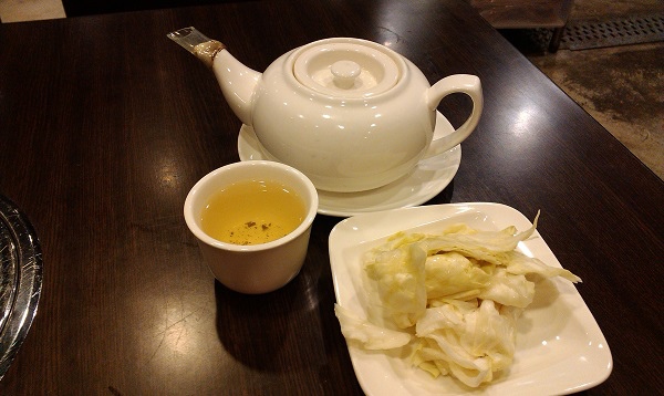 211_01 茶水與四川泡菜
