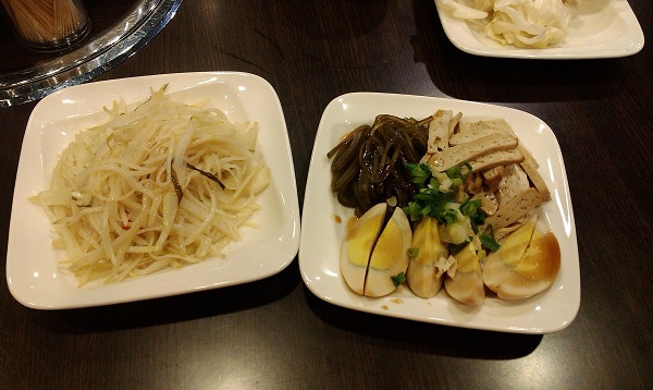 211_02 涼拌土豆絲與滷菜三拼