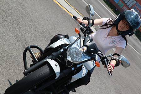 台中大型重型機車 原車原地考照 137期考照追焦攝影