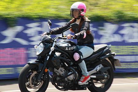 台中大型重型機車 原車原地考照 128期考照追焦攝影