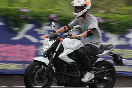 台中大型重型機車 原車原地考照 131期考照追焦攝影