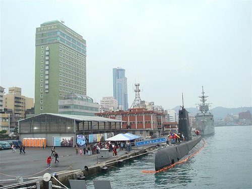 龍岡大操場|基隆港