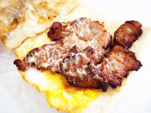 肉片吐司.jpg 肉片吐司.jpg