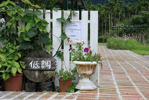 低調民宿 (2) 低調民宿 (2)
