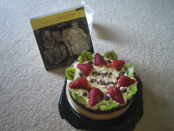 VICKY HAPPY BIRTHDAY.JPG