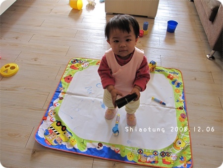 站起來就是看到我拿相機