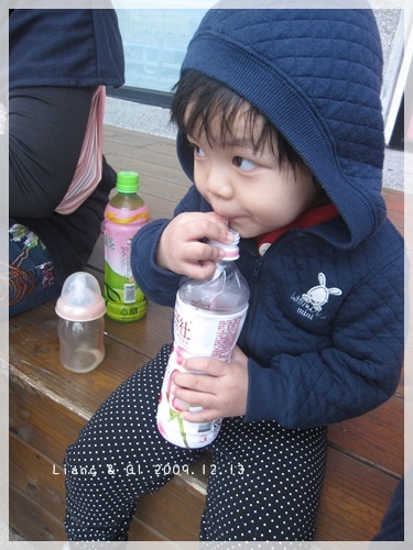 大小姐不停喝娘的飲料