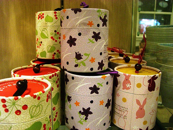 我買來送小V的茶,太可愛三款全包了.jpg 我買來送小V的茶,太可愛三款全包了.jpg