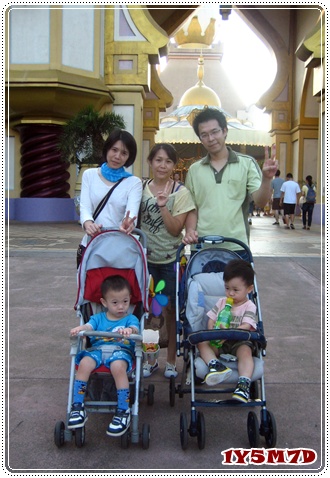 合照.jpg 合照.jpg
