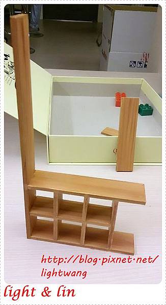 書櫃024.jpg 書櫃024.jpg