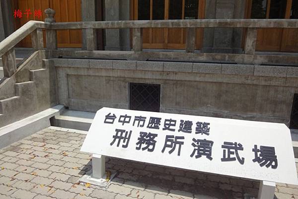 aDSC06879.jpg aDSC06879.jpg