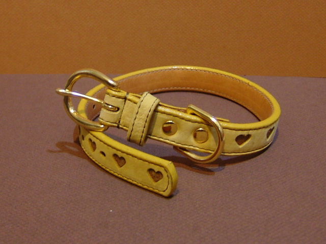 牛皮項圈.JPG 牛皮項圈.JPG