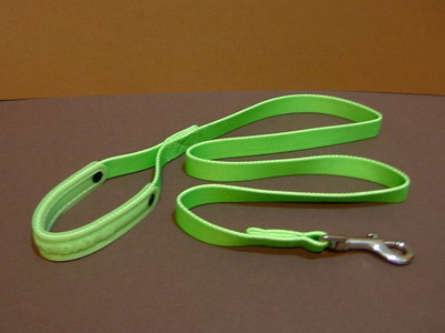 螢光牽繩.JPG 螢光牽繩.JPG