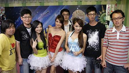 仙界幻境web-我和正妹有約會