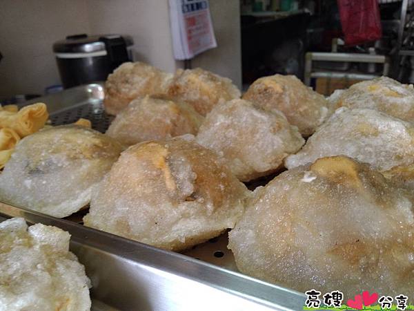 嘉義美食-巨無霸海鮮肉圓 