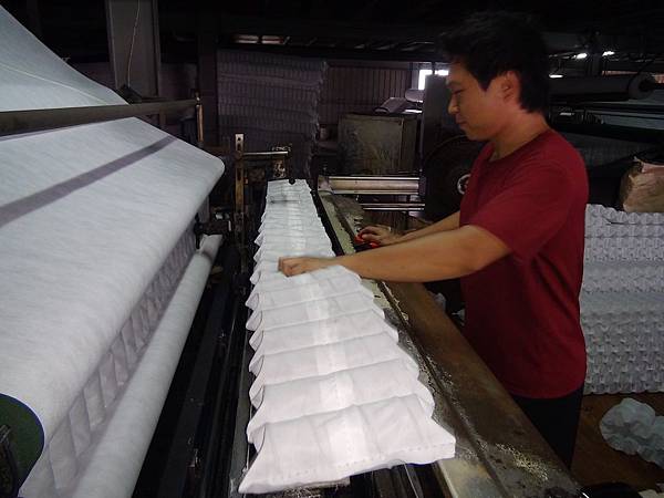 隆美彈簧床製作過程2 隆美彈簧床製作過程2