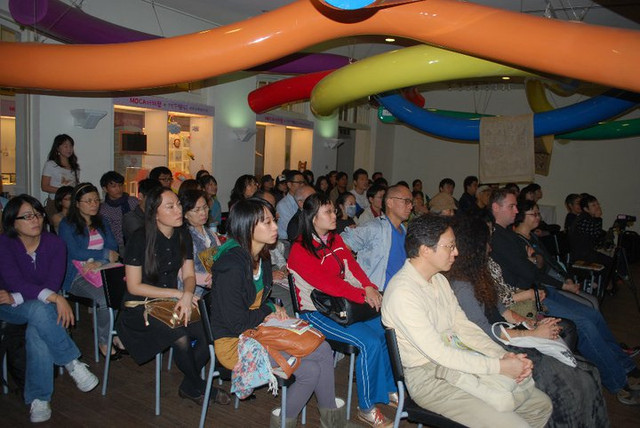 林亞若 在台北當代藝術館 演講_003.jpg 林亞若 在台北當代藝術館 演講_003.jpg