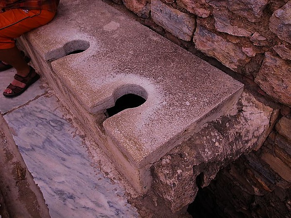 男生的公廁! 男生的公廁!