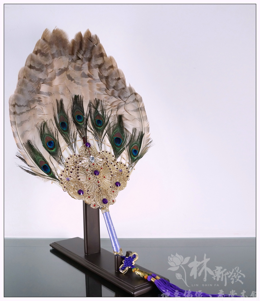 林新發-台灣手工柳絲作品-天然羽毛禪師法扇-02_nEO_IMG.jpg