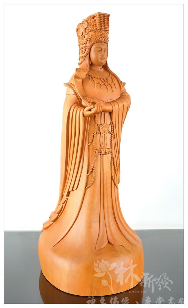 神像藝術-湄洲媽祖(天上聖母娘娘)-二尺二台灣檜木 神像藝術-湄洲媽祖(天上聖母娘娘)-二尺二台灣檜木