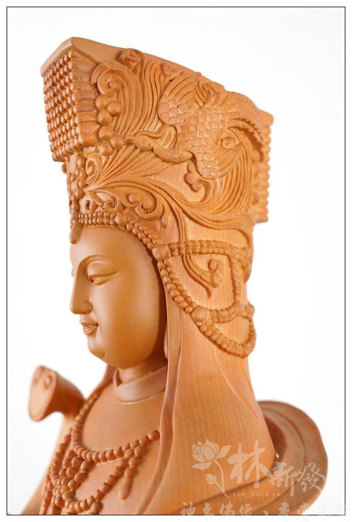 神像藝術-湄洲媽祖(天上聖母娘娘)-二尺二台灣檜木 神像藝術-湄洲媽祖(天上聖母娘娘)-二尺二台灣檜木