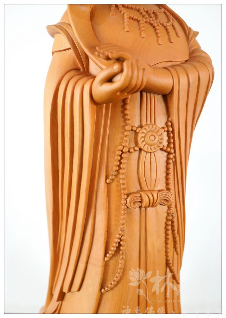 神像藝術-湄洲媽祖(天上聖母娘娘)-二尺二台灣檜木 神像藝術-湄洲媽祖(天上聖母娘娘)-二尺二台灣檜木