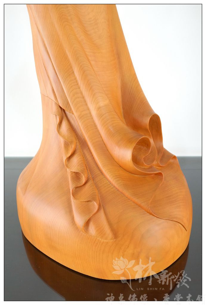 神像藝術-湄洲媽祖(天上聖母娘娘)-二尺二台灣檜木 神像藝術-湄洲媽祖(天上聖母娘娘)-二尺二台灣檜木