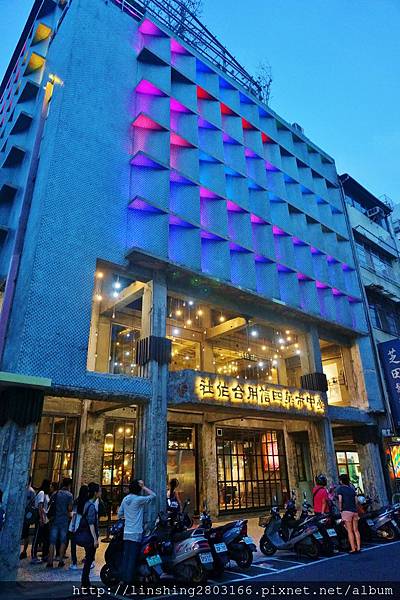 DSC00126 (851x1280).jpg