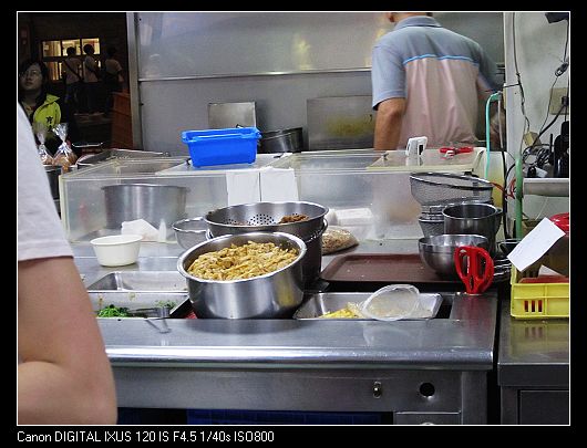 2010-5-28 鄭姑媽雞排09.jpg 2010-5-28 鄭姑媽雞排09.jpg