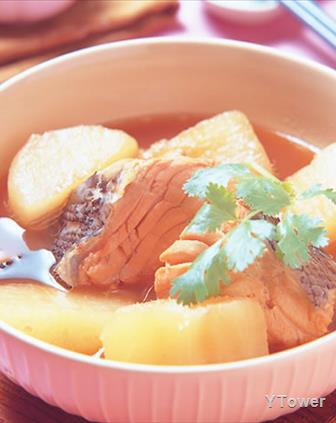 鮭魚頭燉蘿蔔.jpg