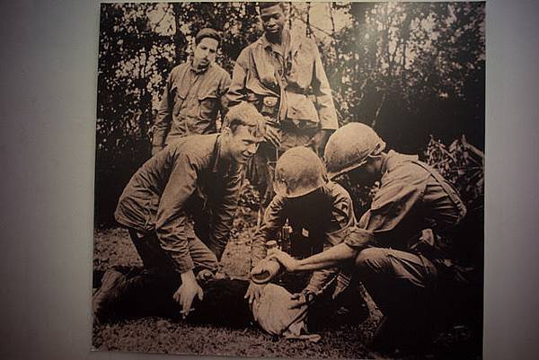 12503990504_5f2e446fb0_z