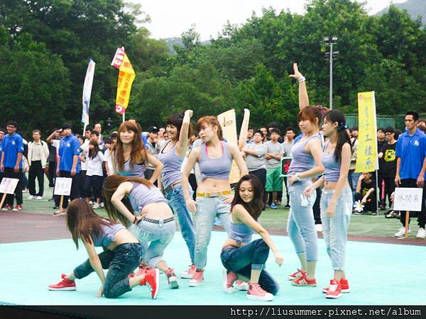 155963_379046125505959_1823176539_n 155963_379046125505959_1823176539_n