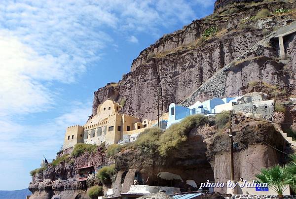 1Santorini (9) 1Santorini (9)