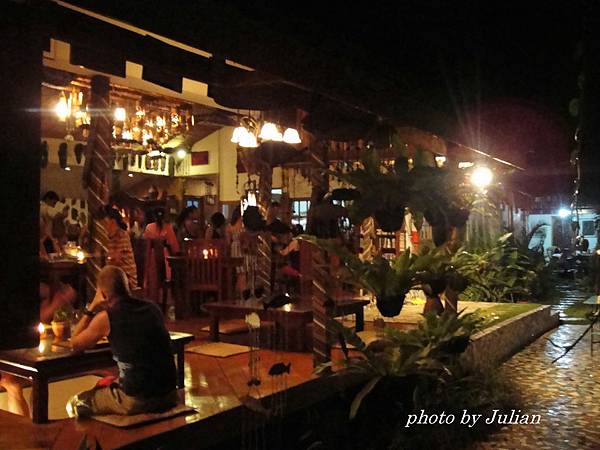 15The Lotus Garden (18)