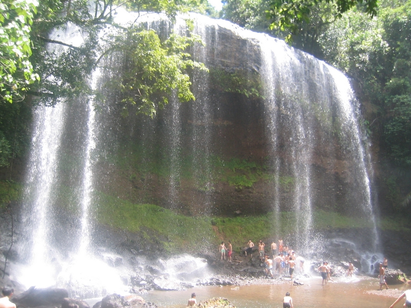 Ngardmau Waterfall 天使瀑布 Ngardmau Waterfall 天使瀑布
