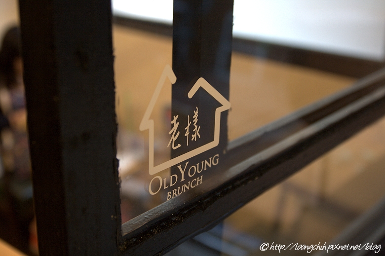 oldyoung_064.jpg oldyoung_064.jpg