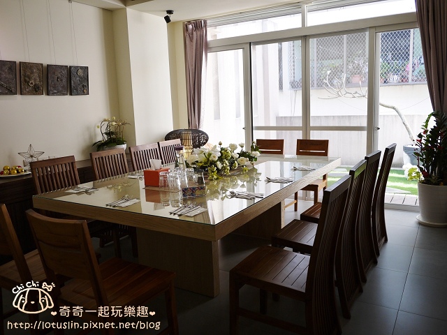 台南 L+B coffee 綠色咖啡館 老屋全日早午餐Brunch 愛心鬆餅下午茶 超時空明信片與未來有約 藝文展覽空間 台南 L+B coffee 綠色咖啡館 老屋全日早午餐Brunch 愛心鬆餅下午茶 超時空明信片與未來有約 藝文展覽空間