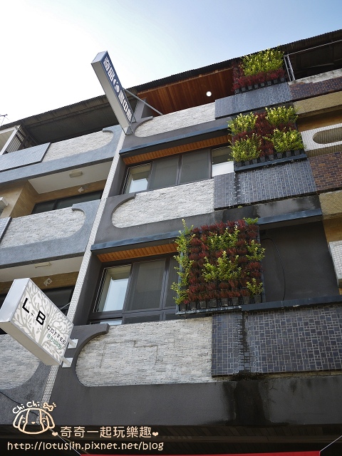 台南 L+B coffee 綠色咖啡館 老屋全日早午餐Brunch 愛心鬆餅下午茶 超時空明信片與未來有約 藝文展覽空間 台南 L+B coffee 綠色咖啡館 老屋全日早午餐Brunch 愛心鬆餅下午茶 超時空明信片與未來有約 藝文展覽空間