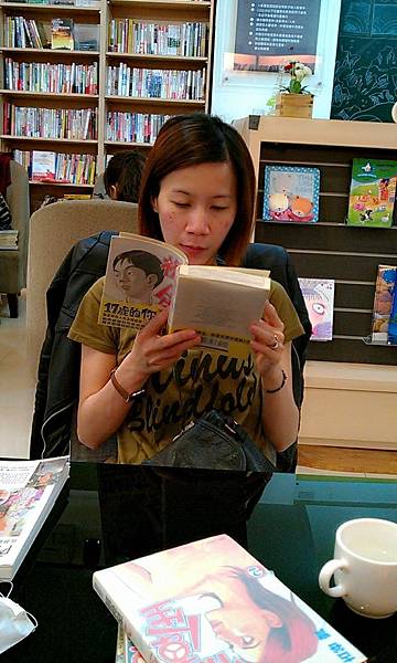 C360_2012-04-08-16-53-25