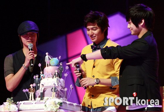 3963934_cc38993d13e66aca08e07b258caba1e5.jpg 3963934_cc38993d13e66aca08e07b258caba1e5.jpg