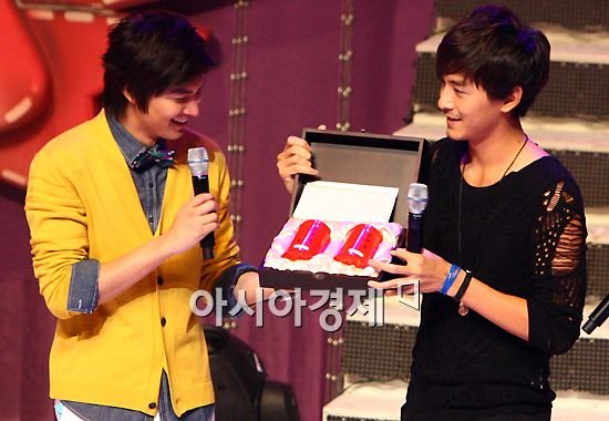 3963934_d211958fc468ca6f44682a2c3e4a5a37.jpg 3963934_d211958fc468ca6f44682a2c3e4a5a37.jpg