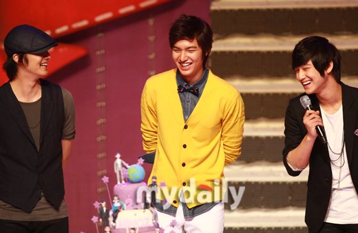 3963934_0571eec1975792055ed9698bc4288400.jpg 3963934_0571eec1975792055ed9698bc4288400.jpg