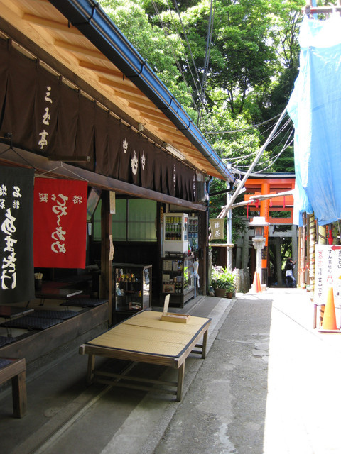 ＊08 / 05 / 13 京都。伏見稻荷大社。宇治。平等院