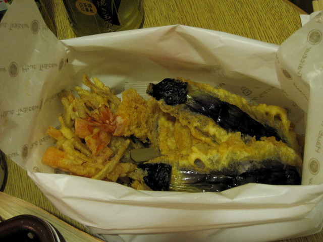 ＊08 / 05 / 13 京都。恐怖的烤麻雀 + 茶鄉料理