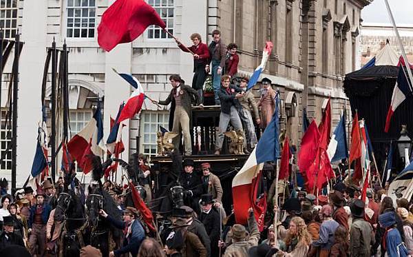 les_miserable-people-sing